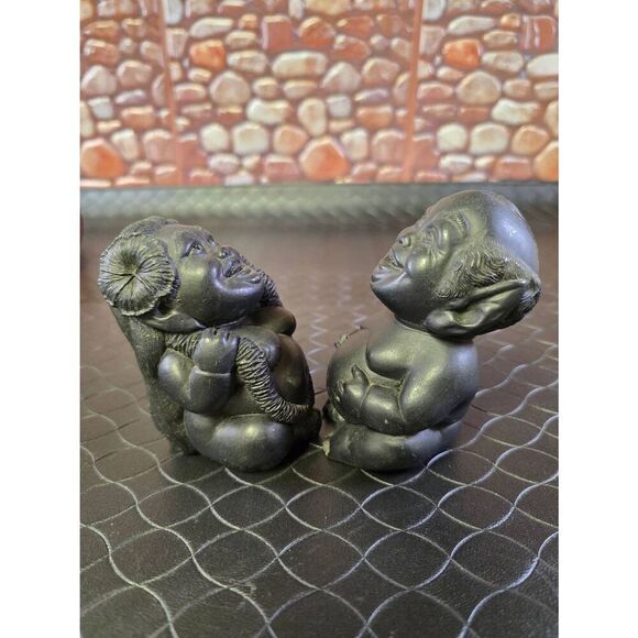 Coco Joes Hawaiian Lava Sculpture-Chubby Male and Female - Picture 5 of 11